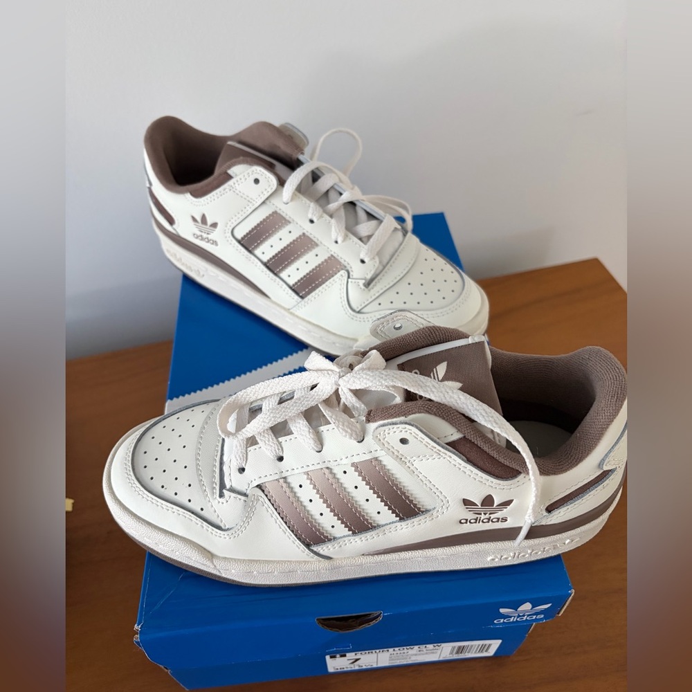 New Adidas women White and Brown Sneakers